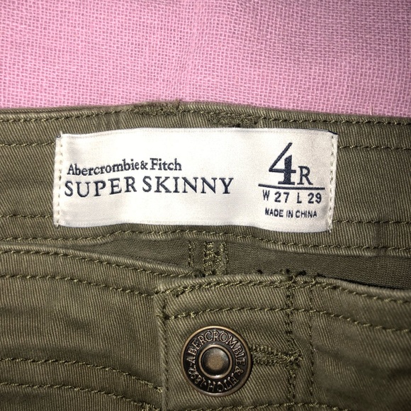 BRAND NEW | Abercrombie & Fitch | Super Skinny - Picture 4 of 5